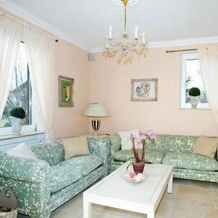 Alpina Гостевой дом 3*